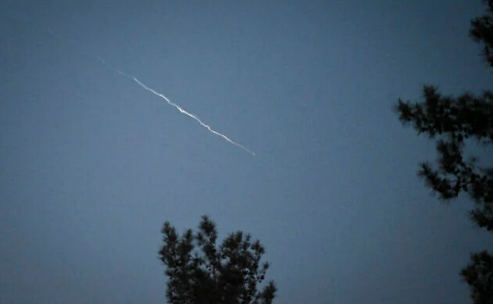 IDF says it successfully intercepted Houthi missile that triggered central Israel sirens