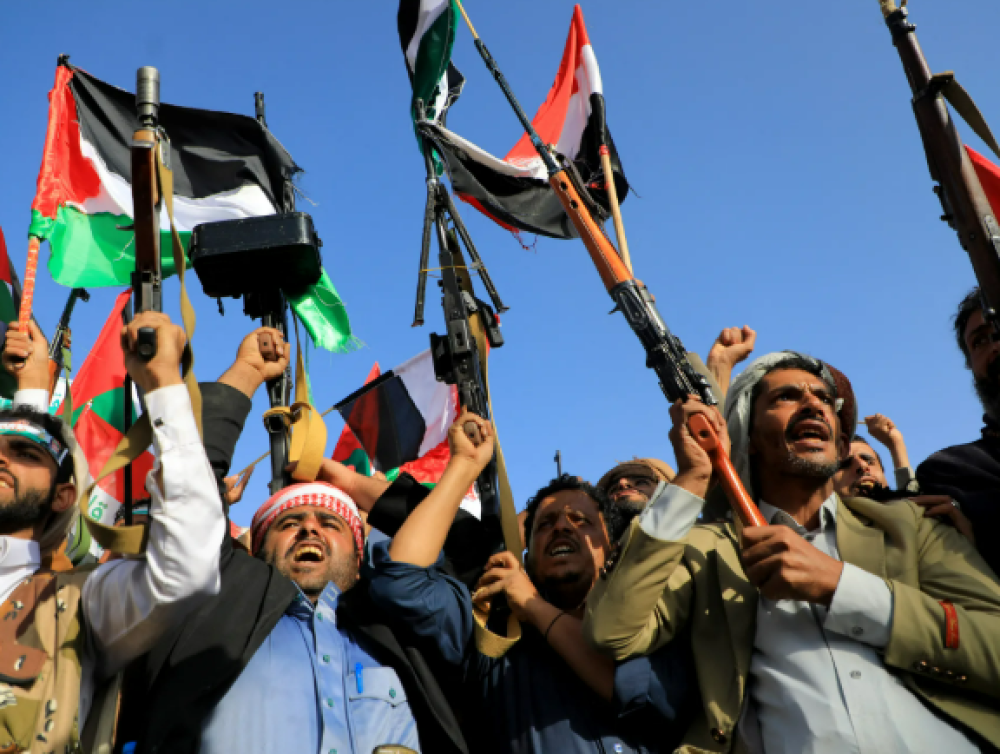 Houthi Leader Announces Launch of 11 Missiles and Drones at Israel Within a Week