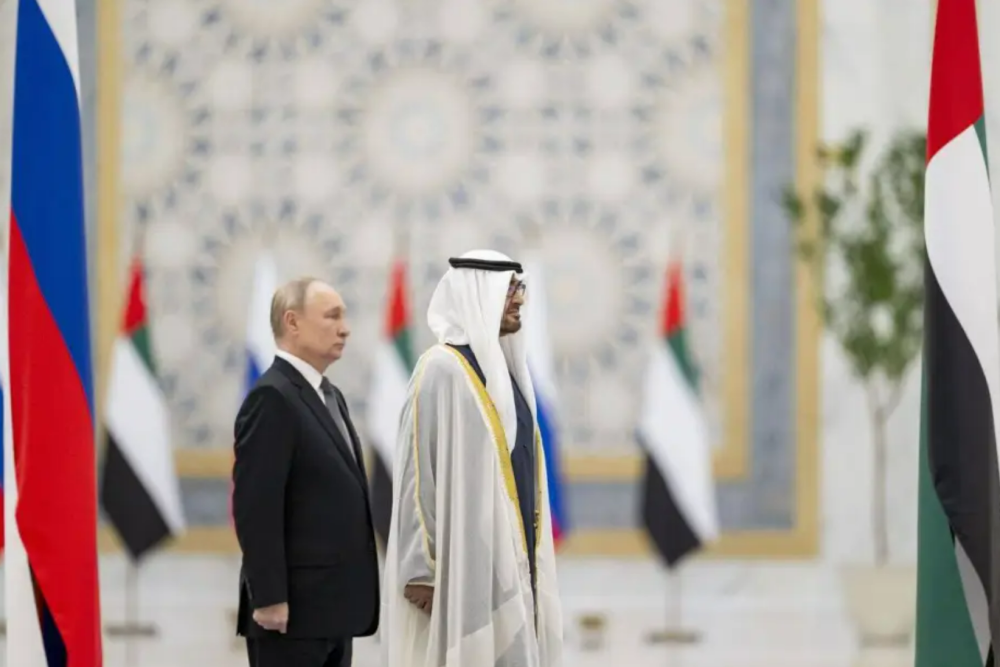Putin welcomes Abu Dhabi’s crown prince, highlights Russia-UAE’s new trade deal