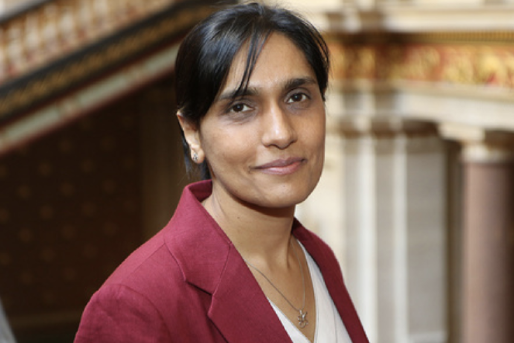 UK Ambassador to Yemen: Houthi Attack on “MV Magic Seas” Threatens Environmental Disaster and Undermines Yemen’s Stability