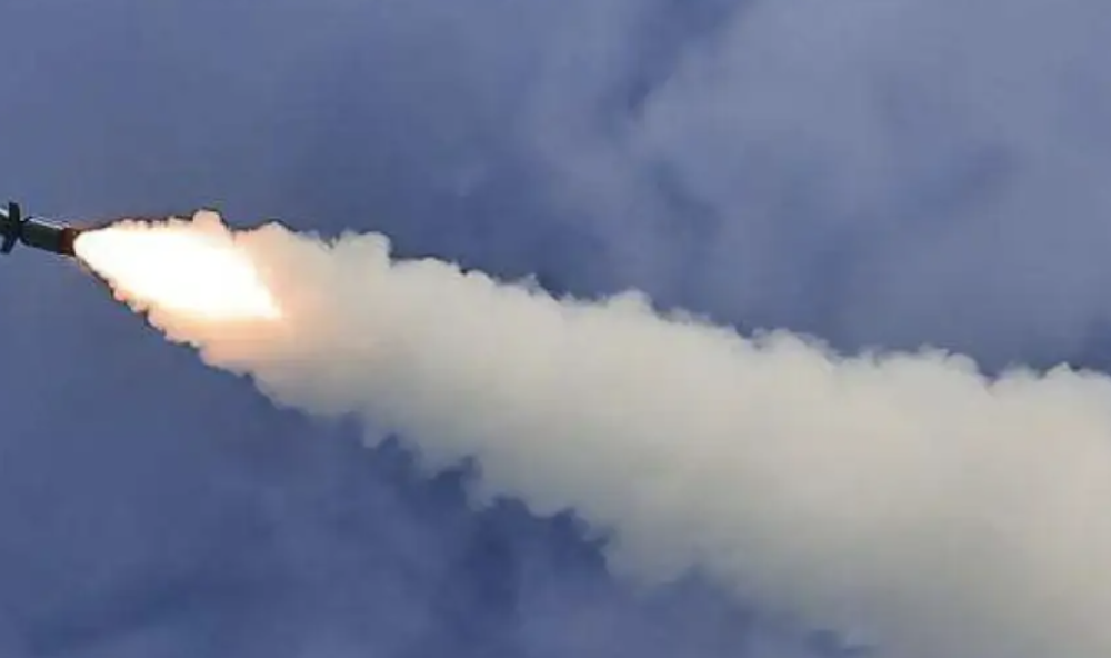 Hebrew media: A missile was launched from Yemen towards Israel