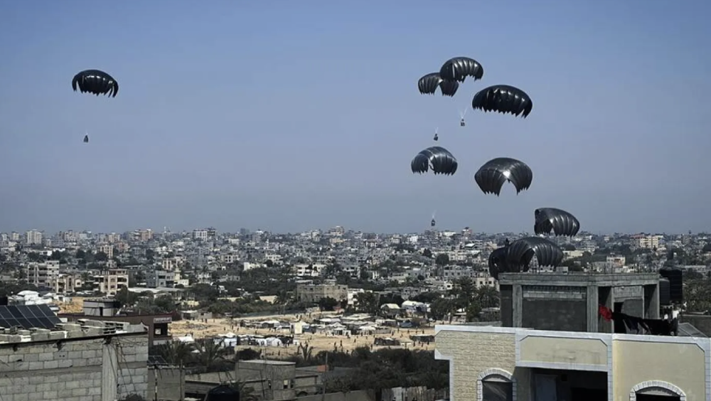 Planes from Jordan and UAE Airdrop Humanitarian Aid into Gaza