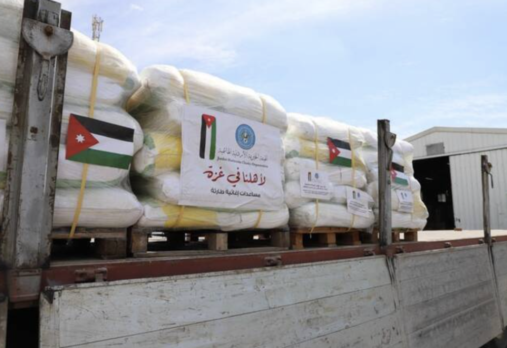 Jordan dispatches 191st aid convoy to Gaza, UAE airdrops relief support for Palestinians