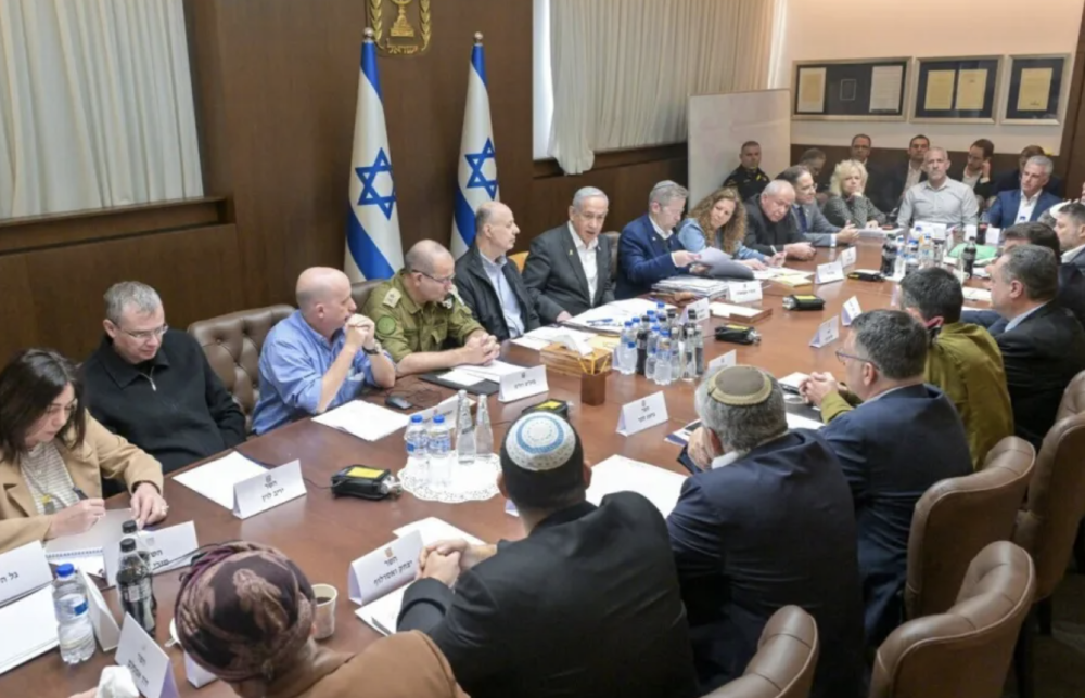 Israel Relocates Cabinet Meetings to Secret Locations Following Targeted Killings in Yemen