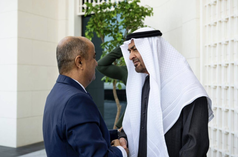 UAE President Reaffirms Enduring Support for Yemen’s Reform Agenda , State Restoration Efforts