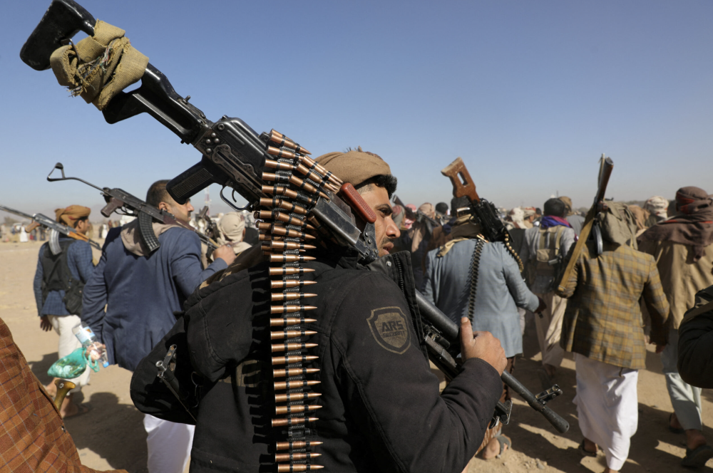 Yemen : Houthis Fast-Track Trials of Alleged Spy Cells Without Legal Representation