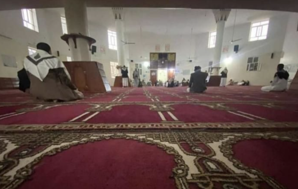 Yemen : Houthis Bar Dozens of Preachers from Friday Sermons in Ibb