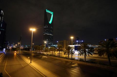 UAE-rehabilitated Yemeni airport receives 1st flight after 5 years of suspension