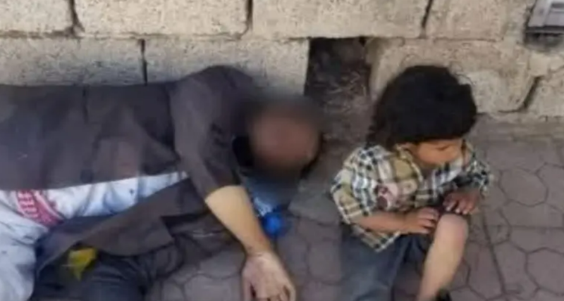 Death on the Sidewalk: How Hunger and Houthi Neglect Killed a Father Before His Child’s Eyes