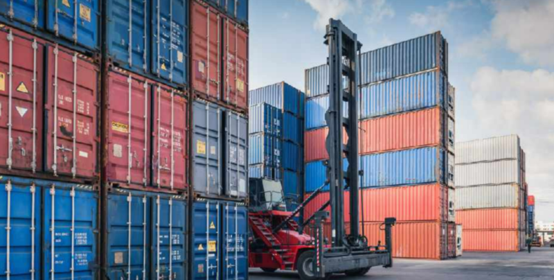 Abu Dhabi records 9% growth in non-oil foreign trade