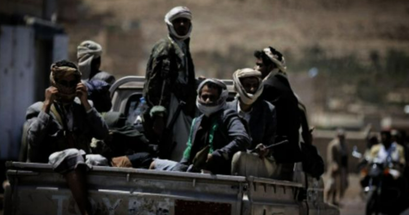 Houthi Militia Accused of Kidnapping Vendors in Dhamar Over Tax Disputes