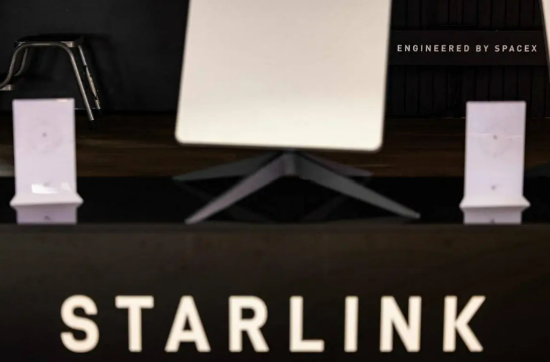 Houthis demand immediate surrender of Starlink devices in Yemen