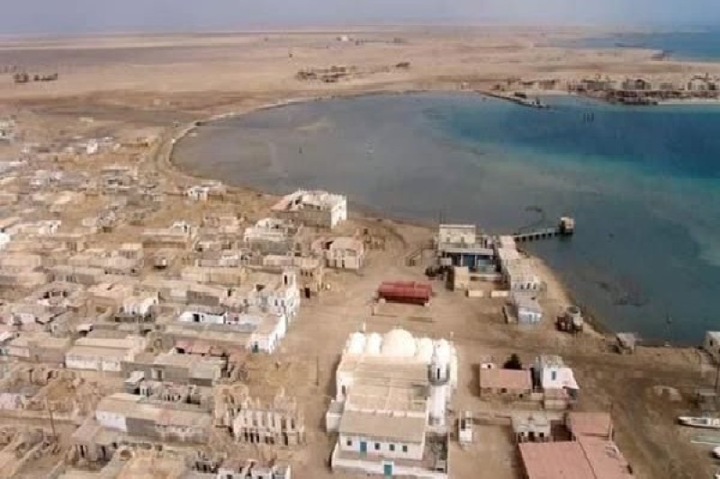 Yemen's Houthis Turn Kamaran Island Into a "Closed Prison" After US Airstrikes