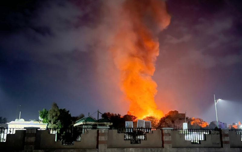 Houthis Media : US airstrikes hit Yemen's Sanaa, neighboring districts