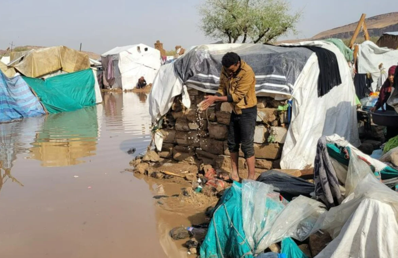 UN : 40% of Displacement Sites in Yemen at Risk of Fires and Floods