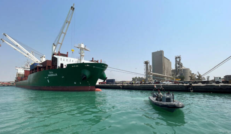 Israeli military calls on civilians to flee three Yemeni ports