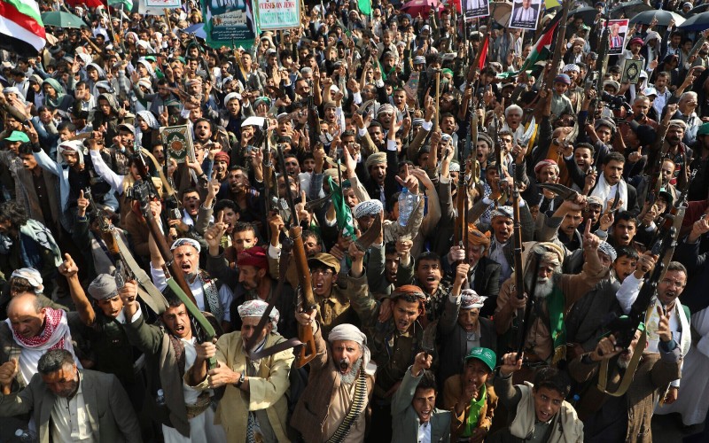 Yemen : IDF downs Houthi missile targeting Tel Aviv area