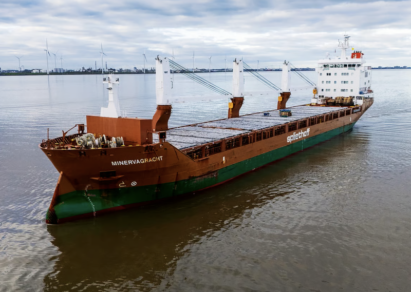 France Condemns Houthi Missile Attack on Dutch Cargo Ship in Gulf of Aden