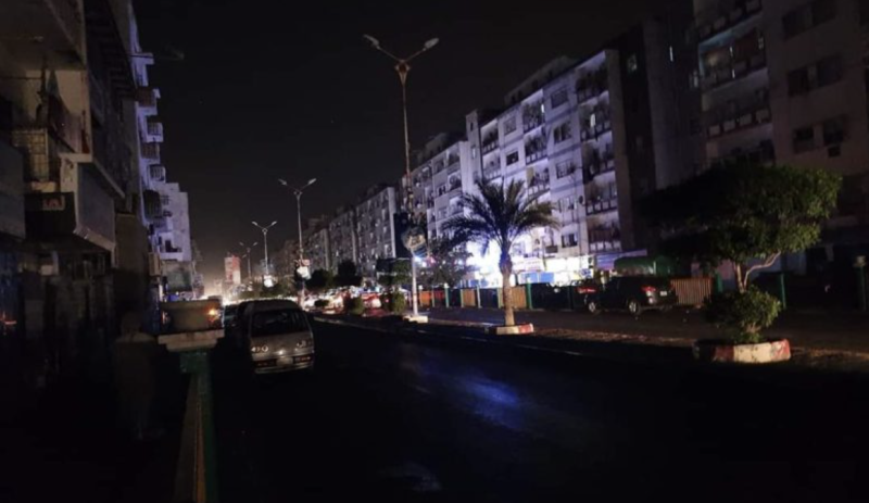 Yemen : Aden Electricity Corporation Warns of Imminent Total Blackout Amid Fuel Shortage
