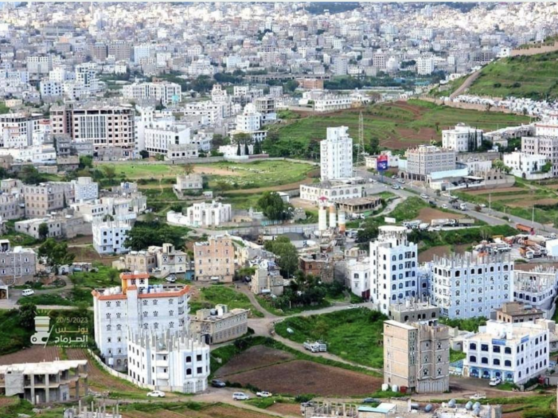 Unidentified Gunmen Assassinate Houthi Military Official in Western Yemen's Ibb